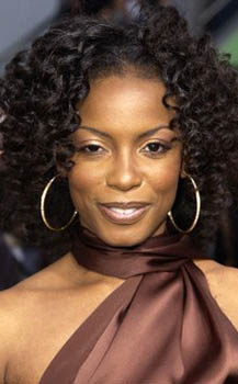 Aunjanue Ellis